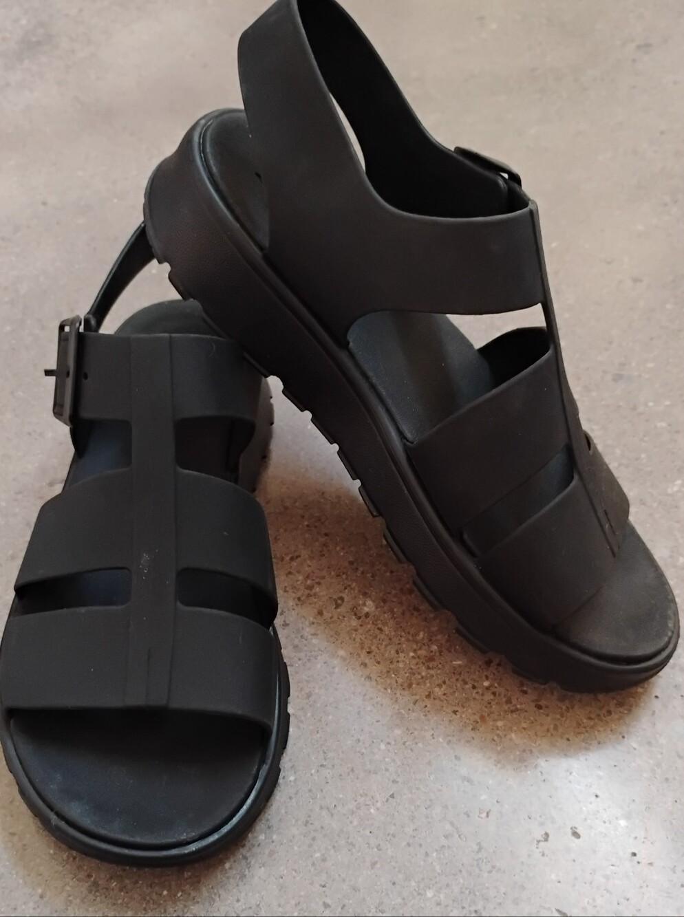 Skechers Women's Black Casual Strap Sandals - Comfortable Everyday Wear